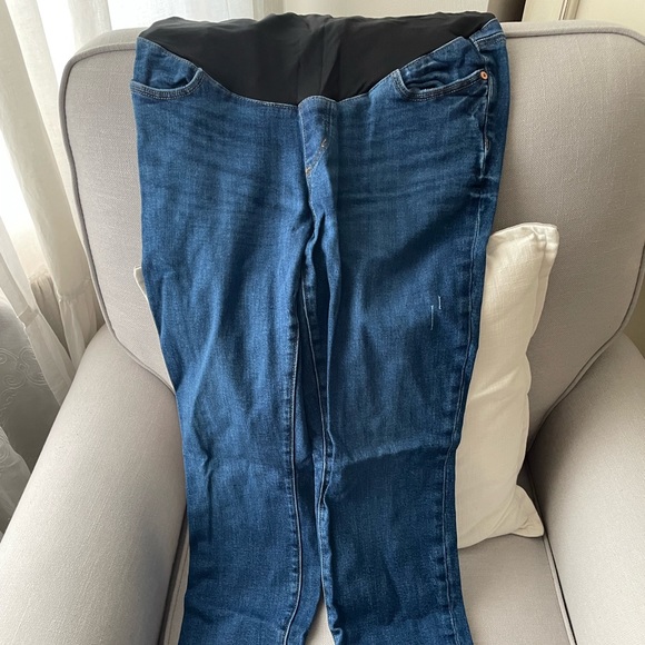 Like new Loft Maternity jeans - Picture 1 of 3